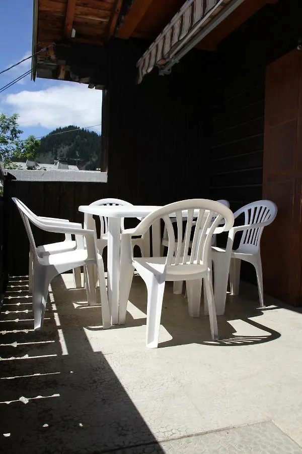 Chardonneret Apartment Chatel 0*,